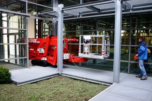 Click Here To Enlarge This Photo Of Teupen Leo 23GT