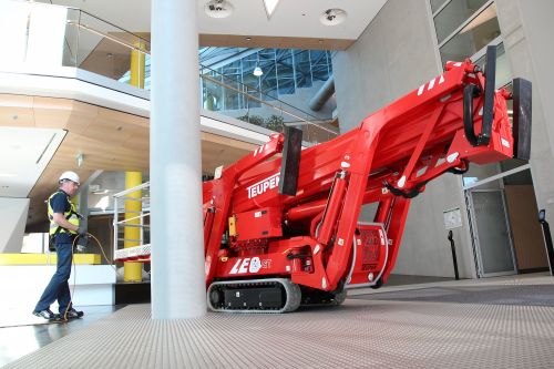 Click Here To Enlarge This Photo Of Teupen Leo 24GT