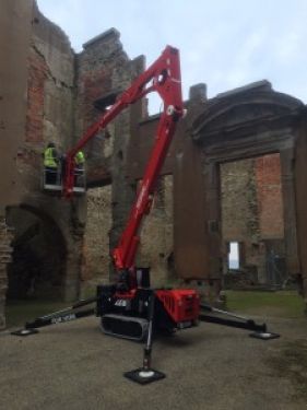 Click Here To Enlarge This Photo Of Leo 18GT Hire in Chesterfield